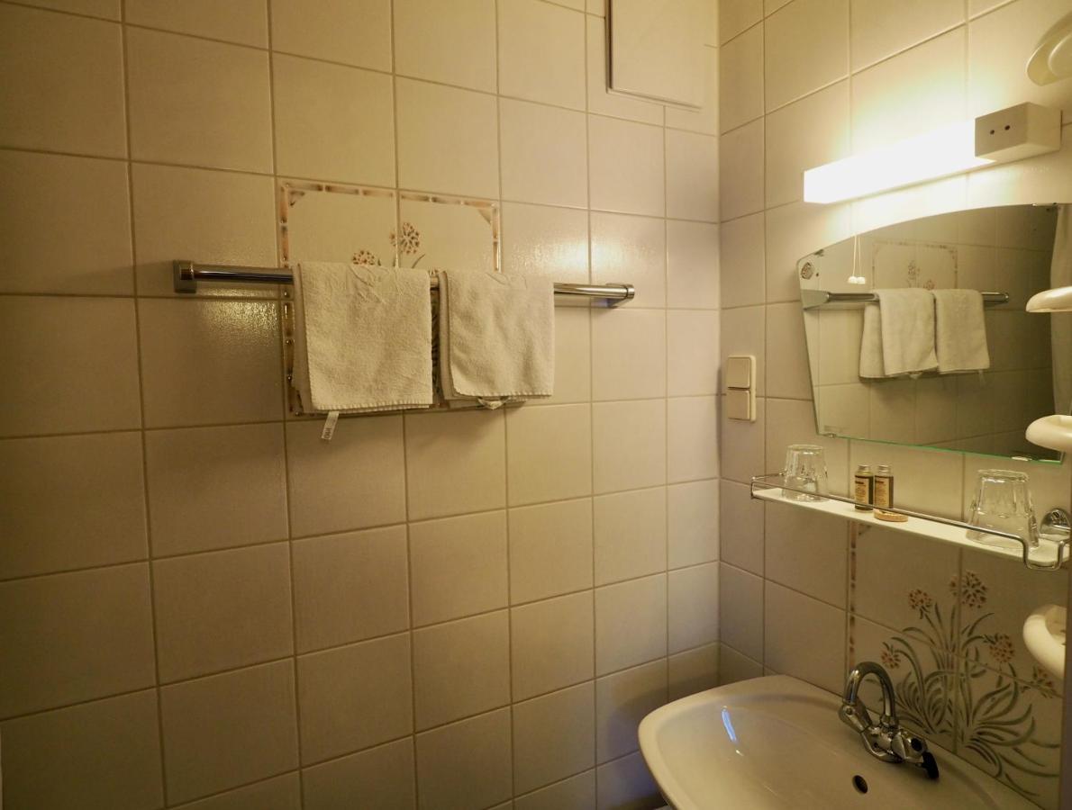 Gasthof Zum Gruenen Specht Oberzeiring Exteriör bild